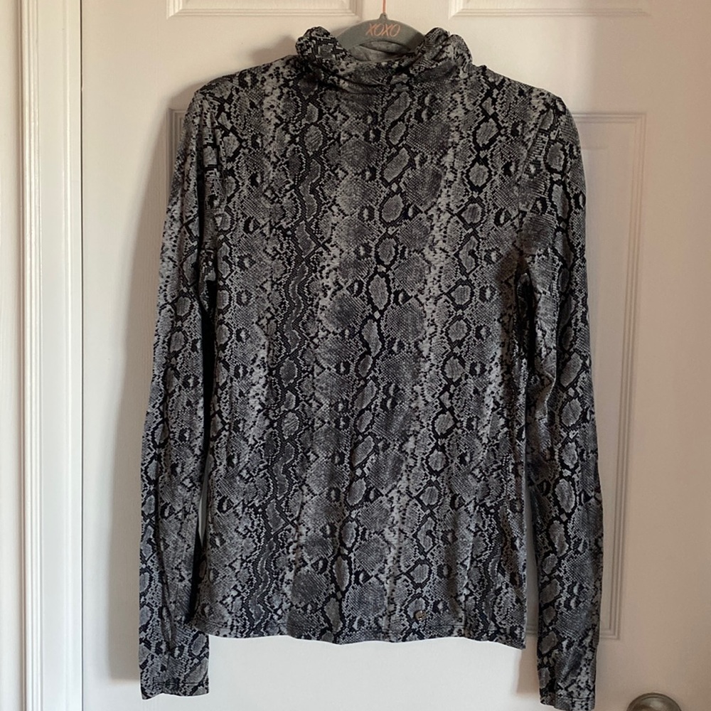 Snake print turtleneck